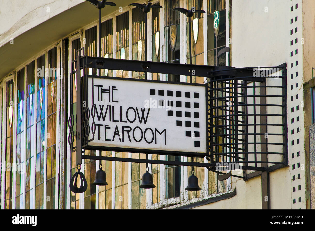 dh SAUCHIEHALL STREET GLASGOW salle de thé le panneau Willow tearoms Charles Rennie Mackintosh design macintosh restaurant tearoom ecosse Banque D'Images
