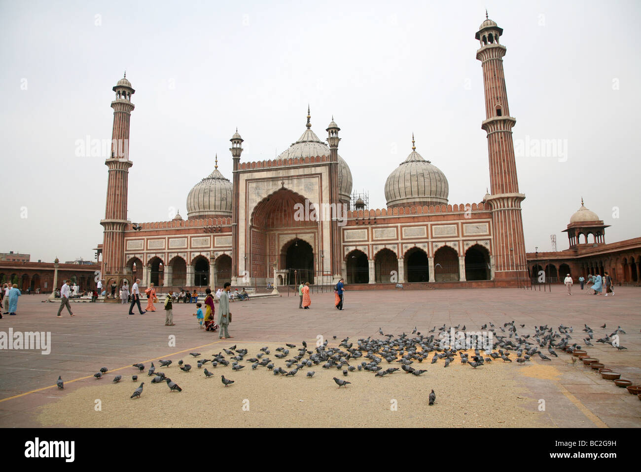 La cour de la mosquée Jama Masjid à New Delhi la plus grande mosquée de l'Inde Banque D'Images