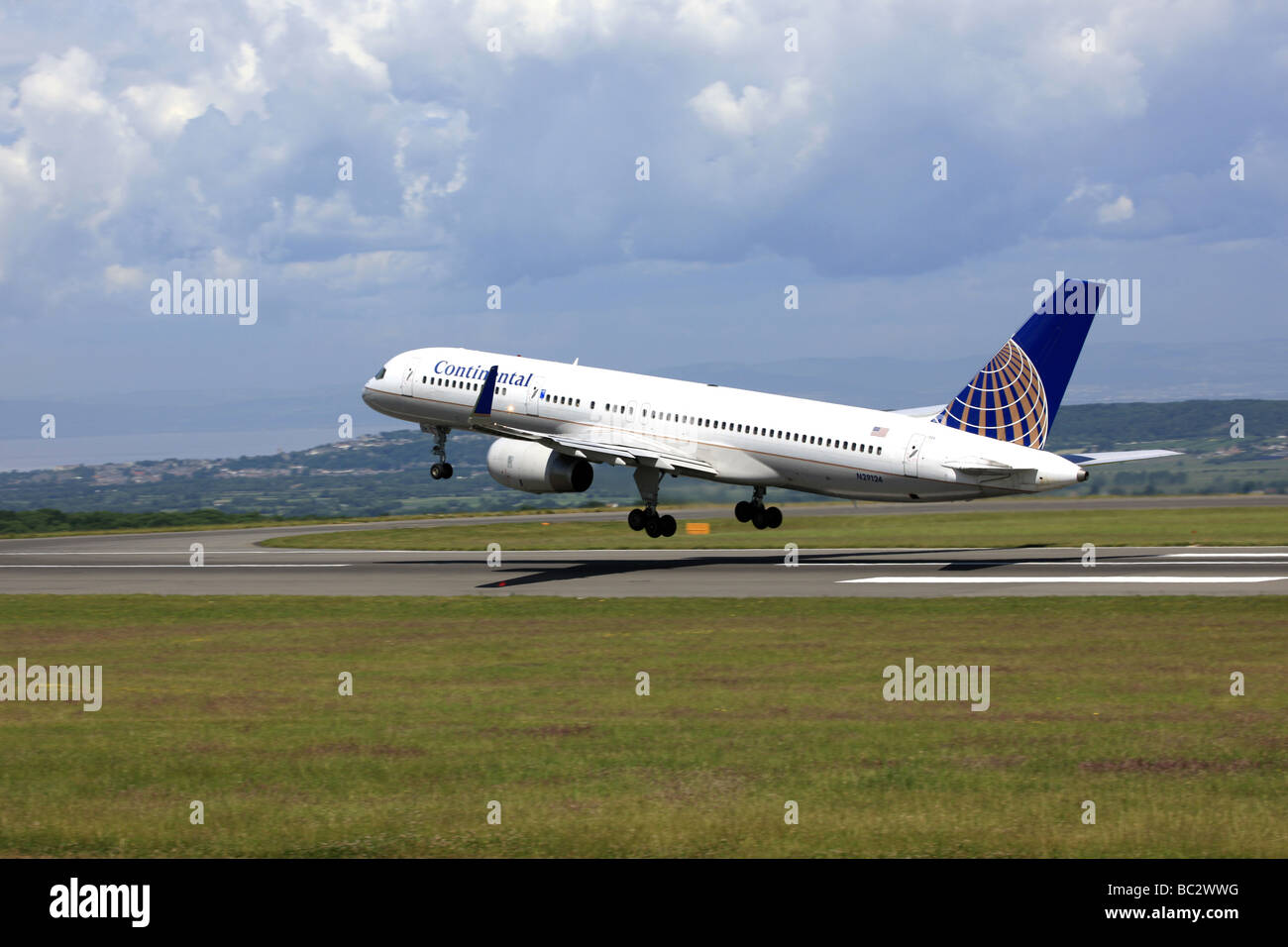 Continental Airlines Boeing 777 quitte Bristol UK pour New York Banque D'Images