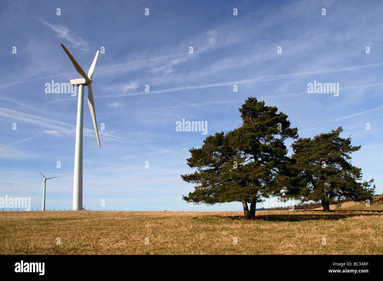 Peyrelevade (19) : Wind Farm Banque D'Images