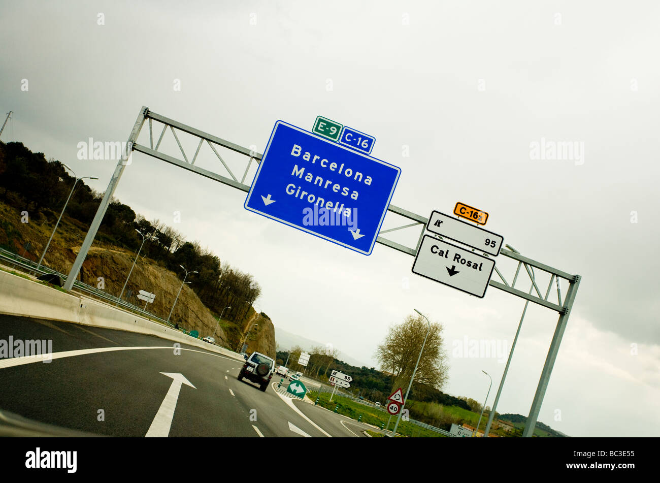 Voyageant sur la route E-9 à Barcelone à partir de la Catalogne, dans le Nord de l'Espagne. Banque D'Images