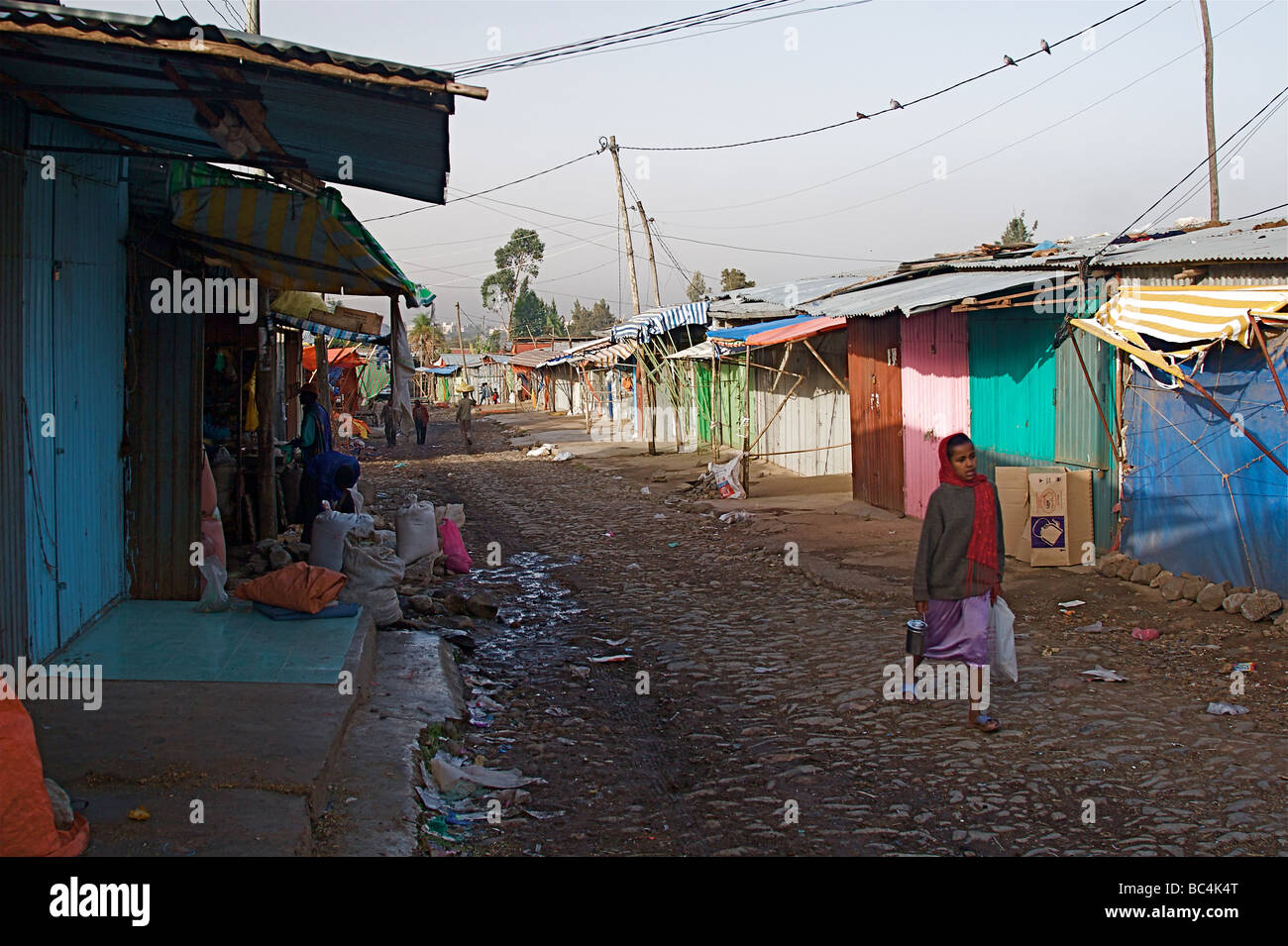 La place de marché d'Addis Abeba en Ethiopie sur la corne de l'Afrique Banque D'Images