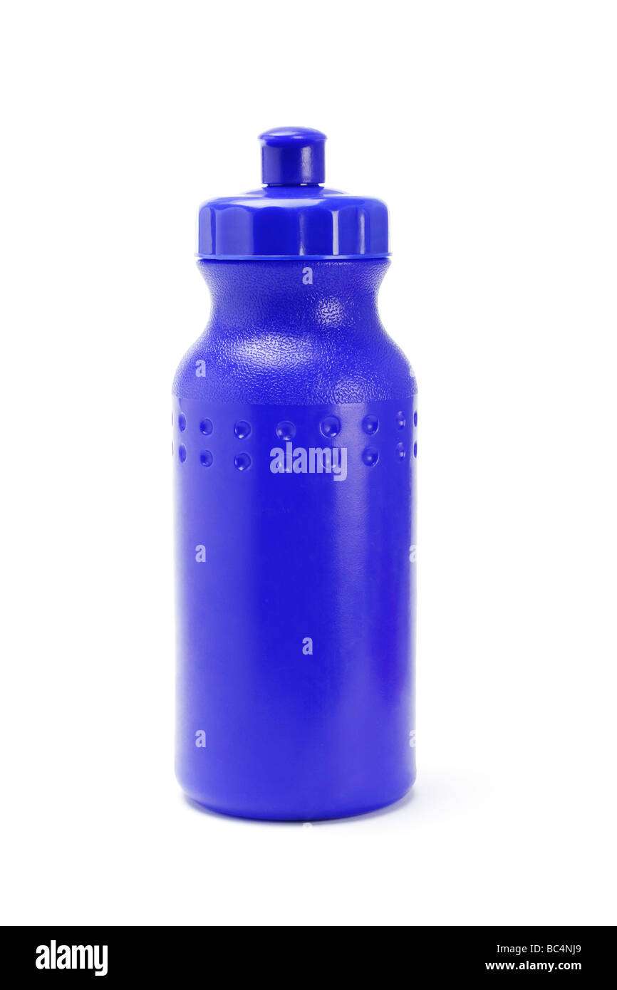 Récipient d'eau en plastique bleu sur fond blanc Banque D'Images