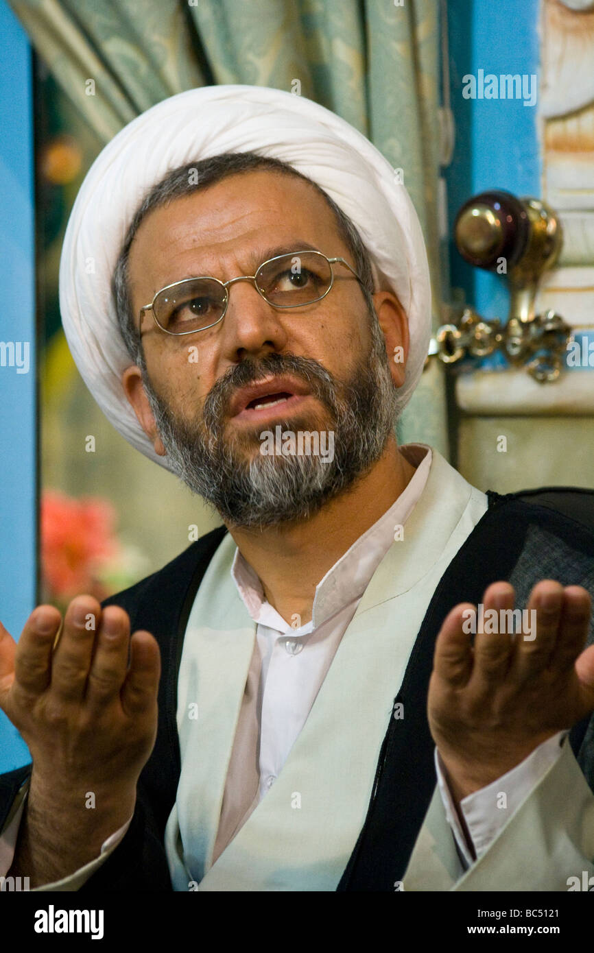À l'Imam Hazrati Masumeh culte à Qom en Iran Banque D'Images