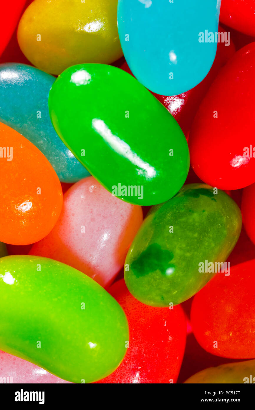 Les bonbons haricots multicolores capturés en 16 bits et fournis dans l'espace de couleur Adobe1998 difficile de tenir des tons de couleur Banque D'Images