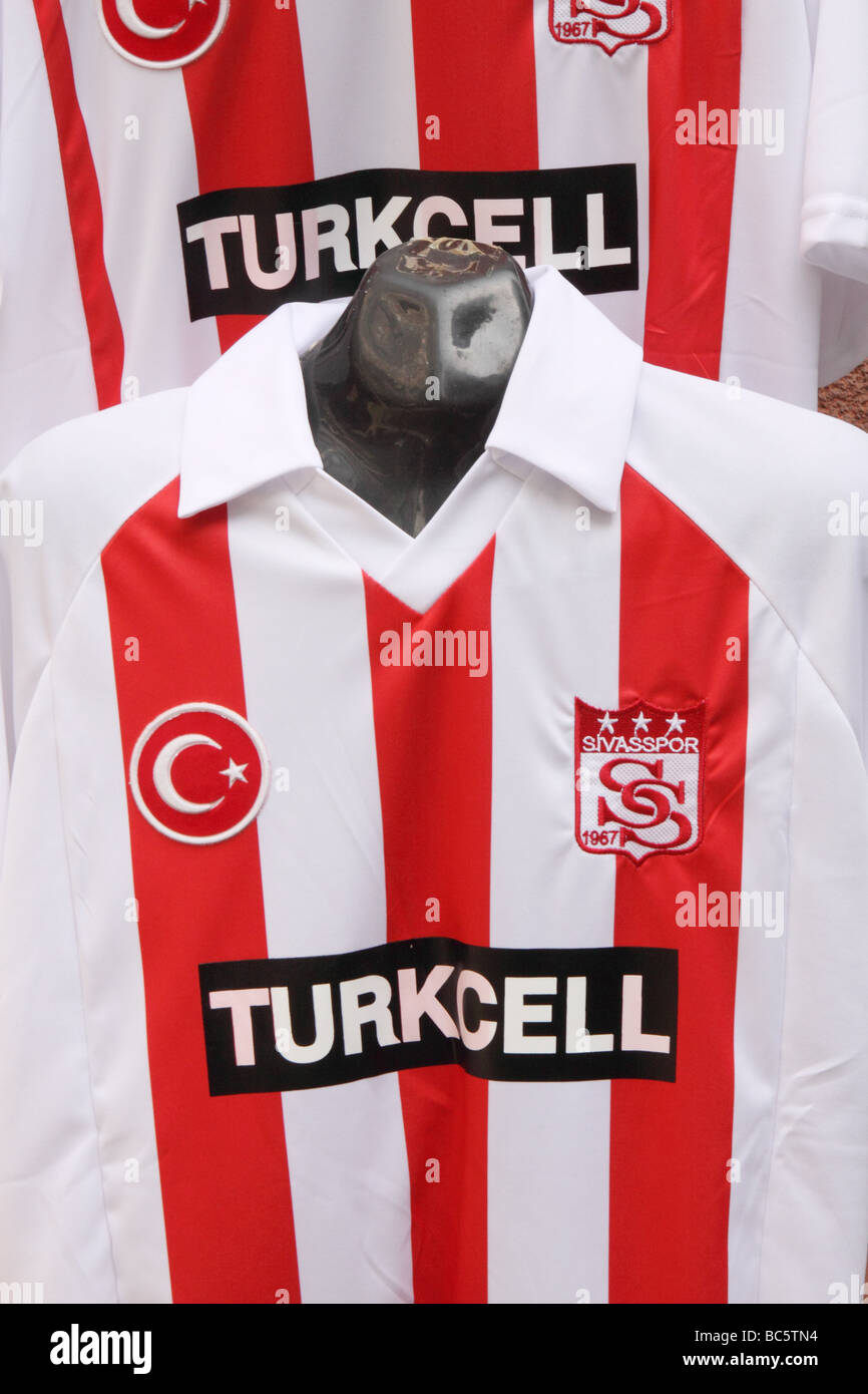 Turquie turc de Sivasspor maillot de football basé dans la ville de Sivas parrainé par Turkcell Banque D'Images
