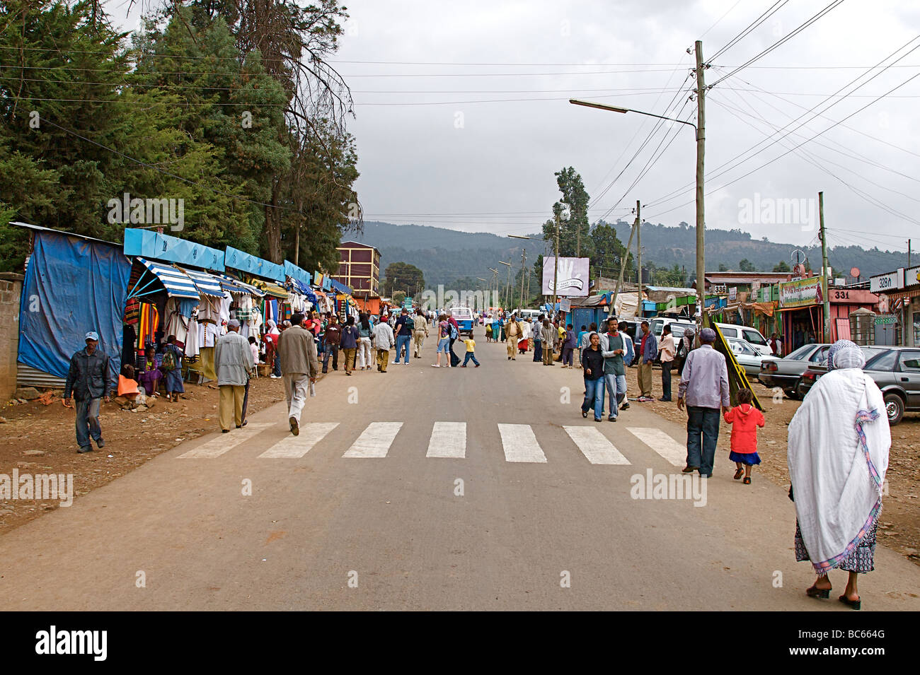 La place de marché d'Addis Abeba en Ethiopie sur la corne de l'Afrique Banque D'Images