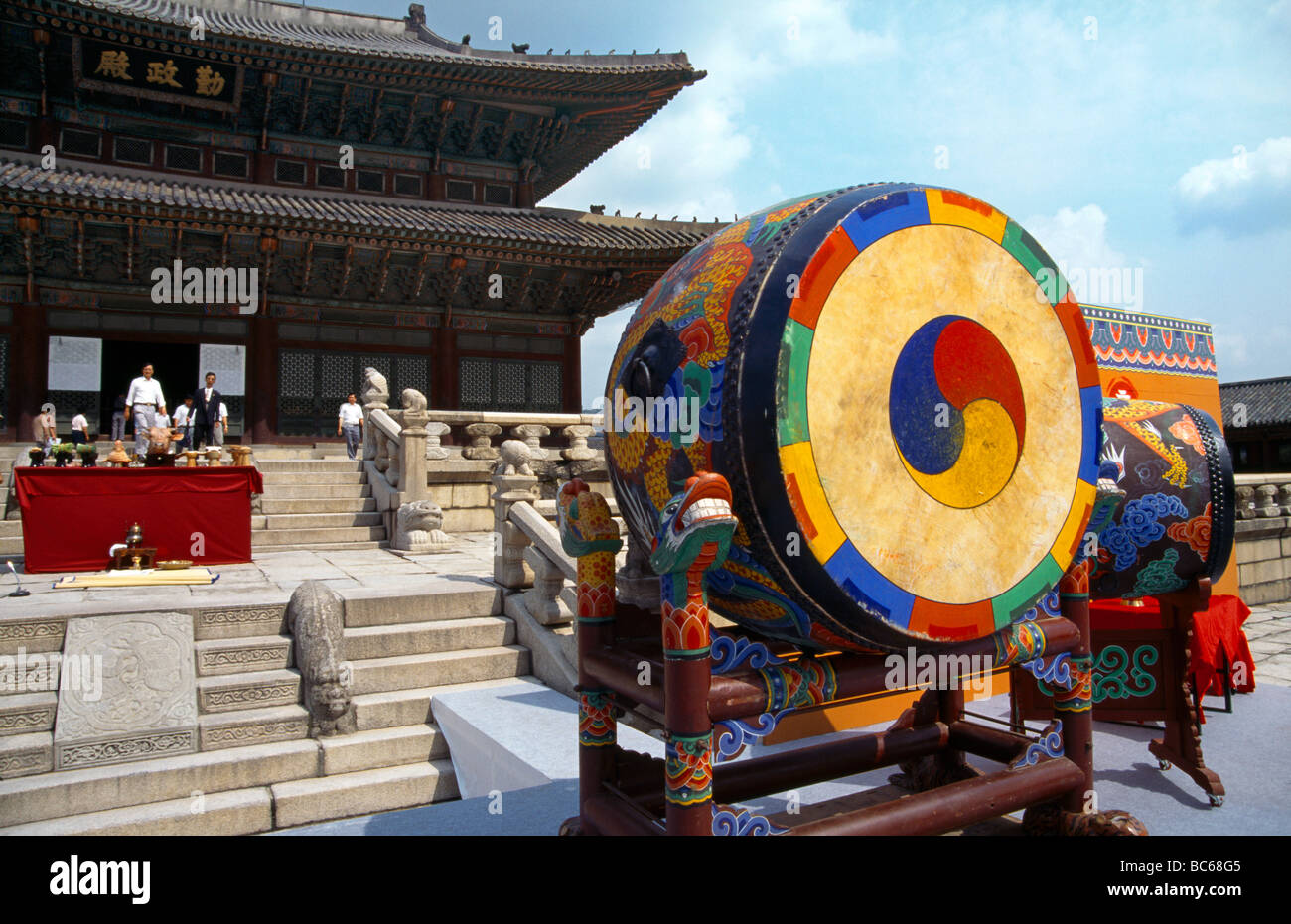 Séoul Corée Coréen Traditionnel festival des récoltes Chuseok Célébrations du tambour Banque D'Images