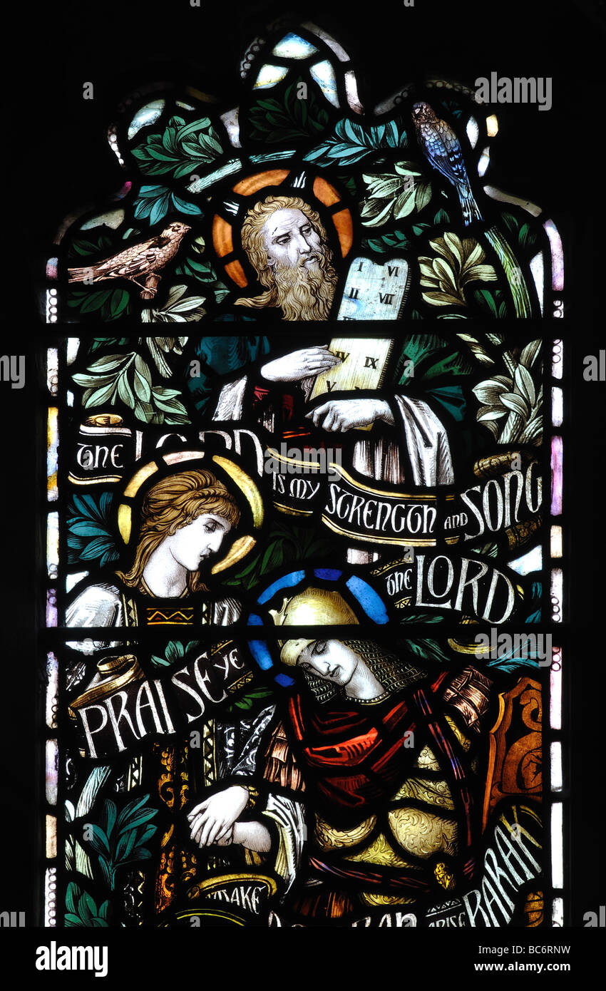 Vitraux de Moïse, Deborah et Barak à St Marie et l'église Saint Barthélémy. Hampton-in-Arden, West Midlands, England, UK Banque D'Images