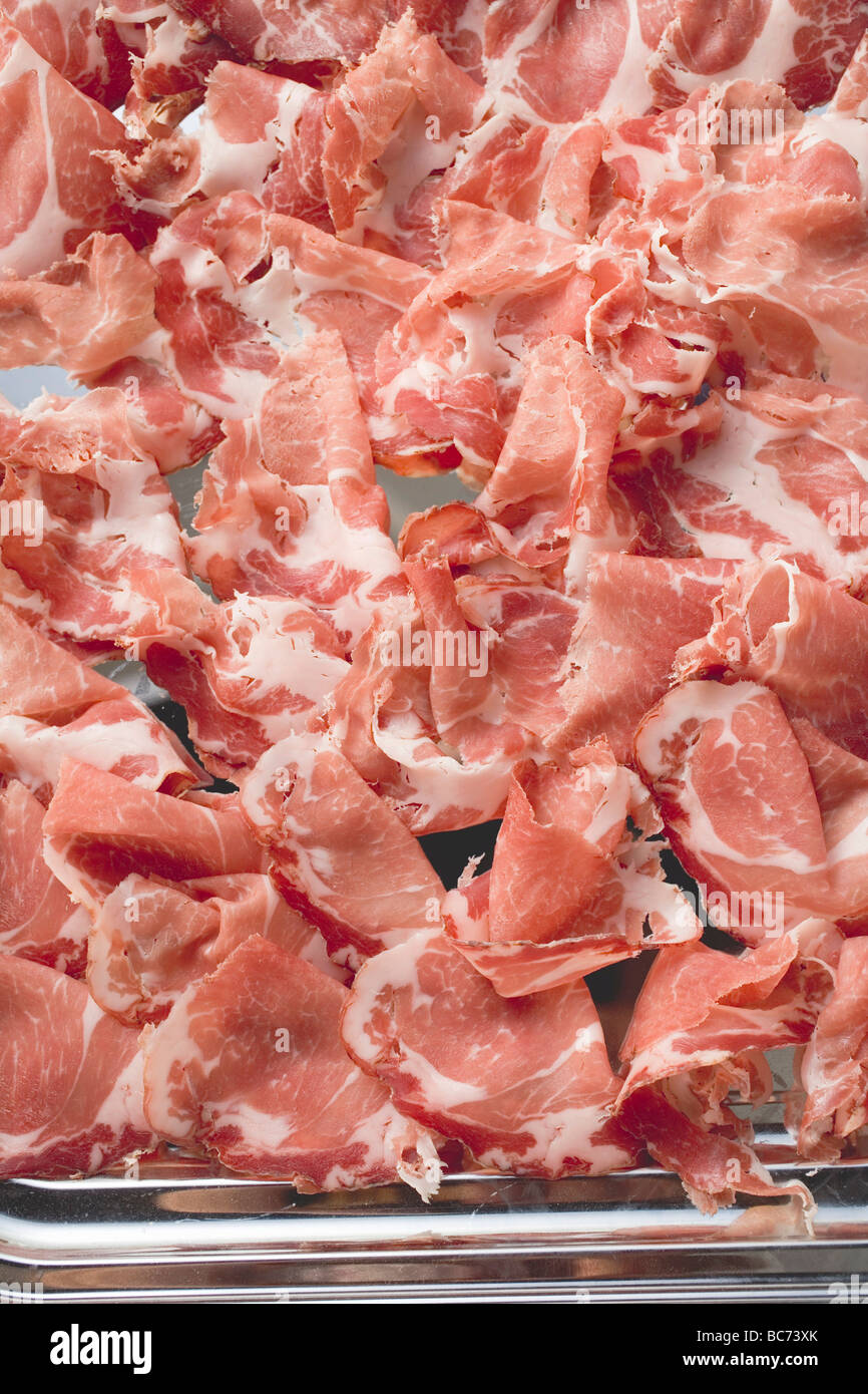 Schinkenspeck (nettoyage à sec) de porc émincé (full-frame) - Banque D'Images