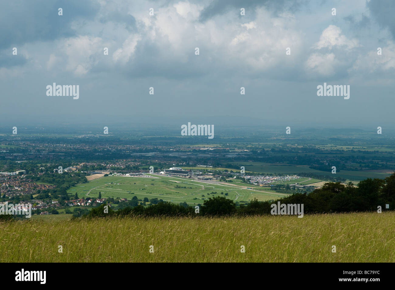 L'hippodrome de Cheltenham vue de Cleeve Common Banque D'Images