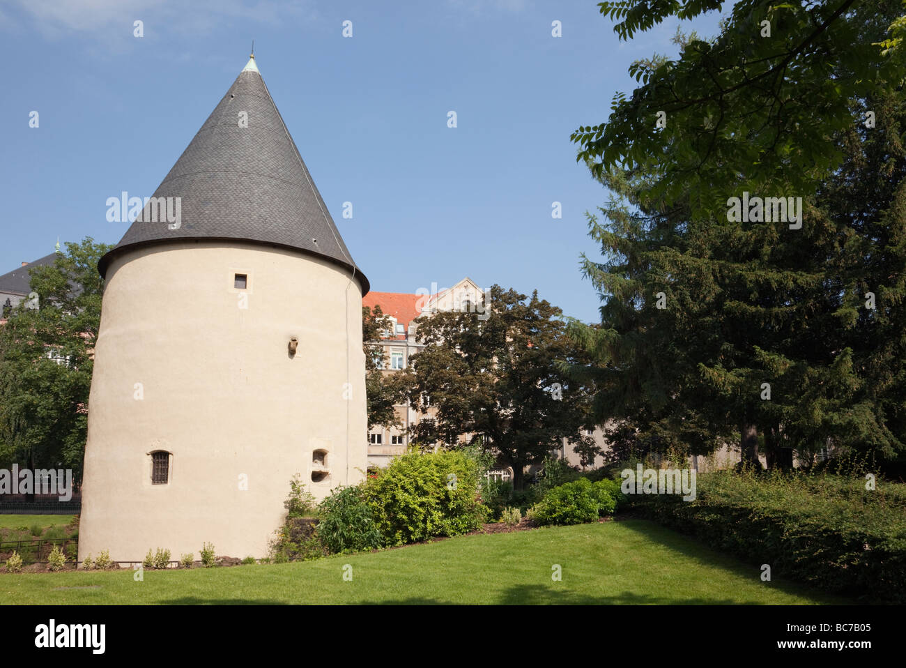 Metz Lorraine France Europe 15e siècle Turm Tour Tour camoufle une section fortifiée de la vieille ville Banque D'Images