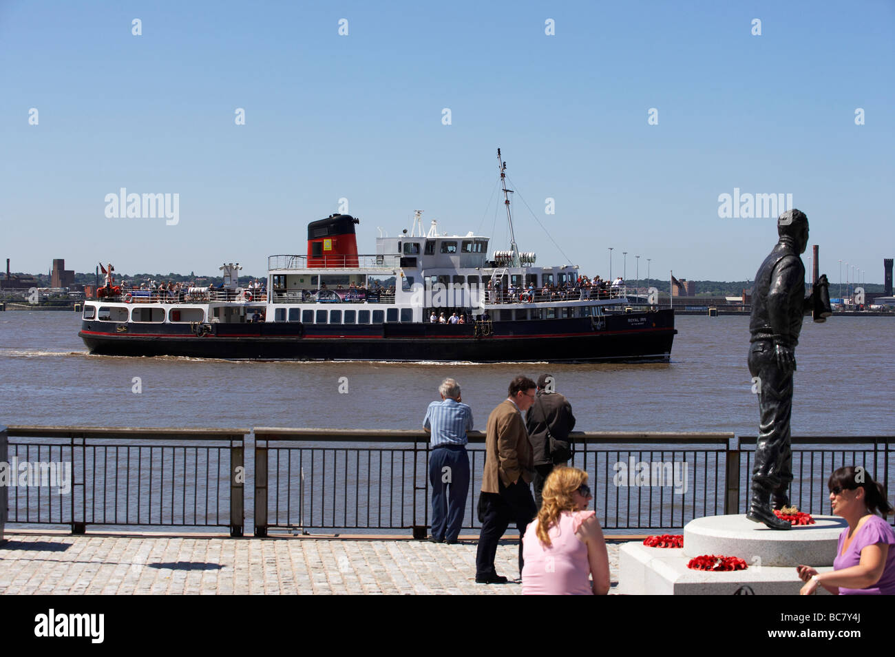 La croix Ferry Mersey à Liverpool UK Banque D'Images