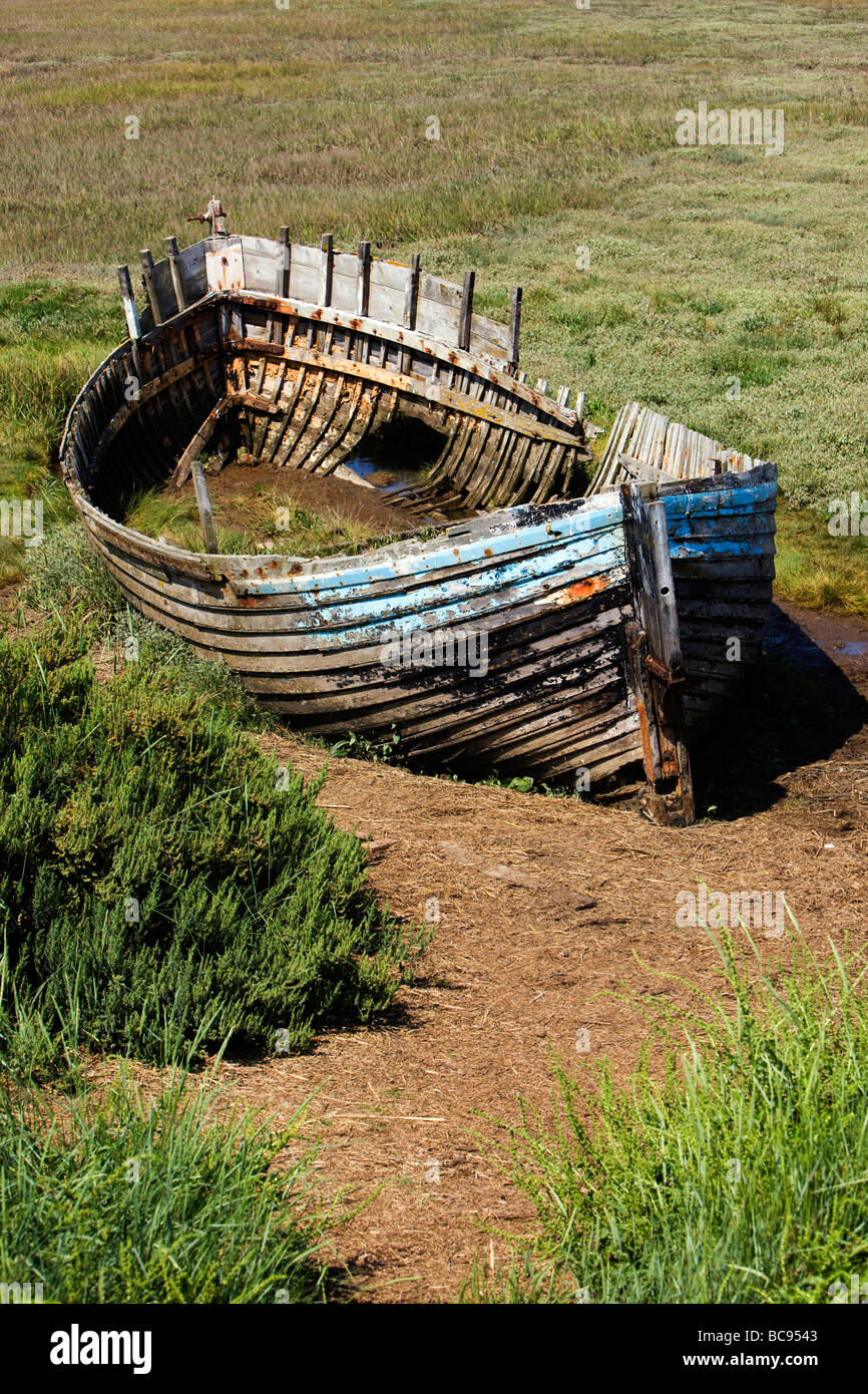 Blakeney village sur la la côte nord du comté de Norfolk en Angleterre avec l'estuaire et quayside Banque D'Images