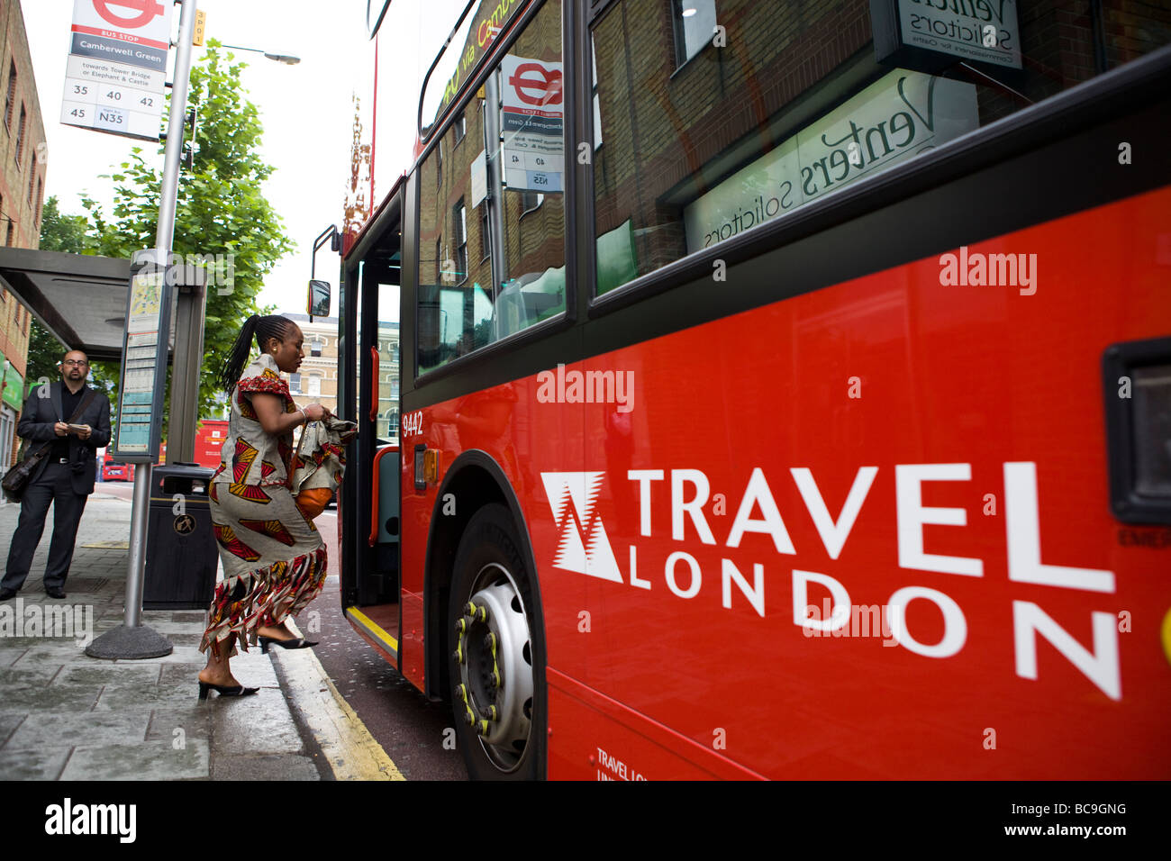 Les banlieusards de Londres Banque D'Images