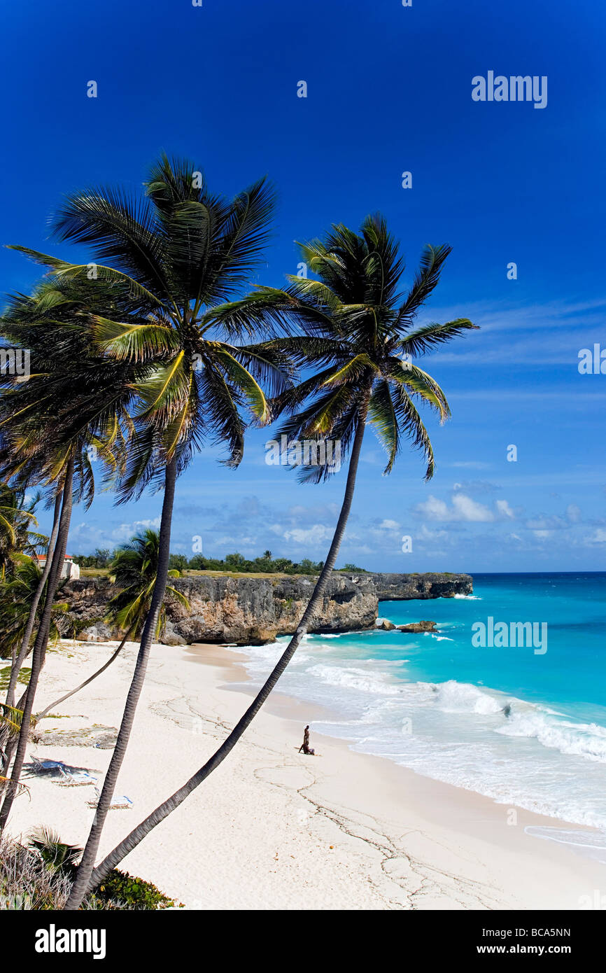 Vue sur plage de sable fin de la baie inférieure, Saint Philip, Barbade, Caraïbes Banque D'Images