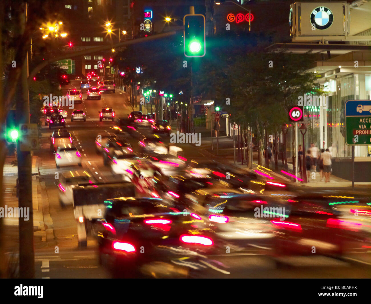 Le trafic de Fortitude Valley Brisbane Banque D'Images