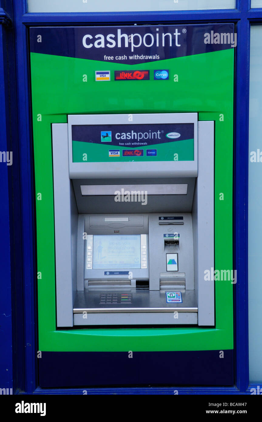 Lloyds TSB Bank distributeur ATM cash machine en Angleterre Cambridge UK Banque D'Images