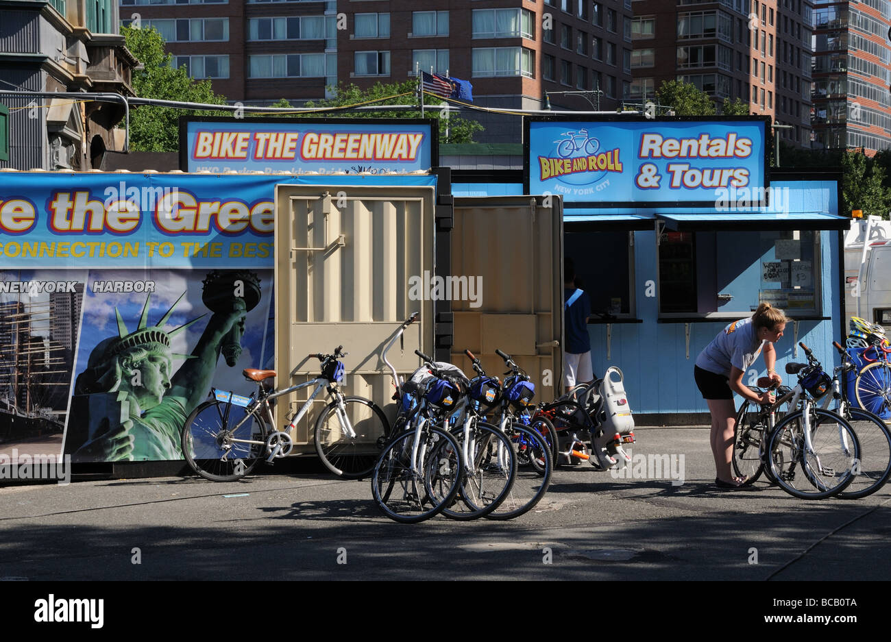 Location de vélos dans la région de Battery Park à l'extrémité sud de Manhattan. Banque D'Images