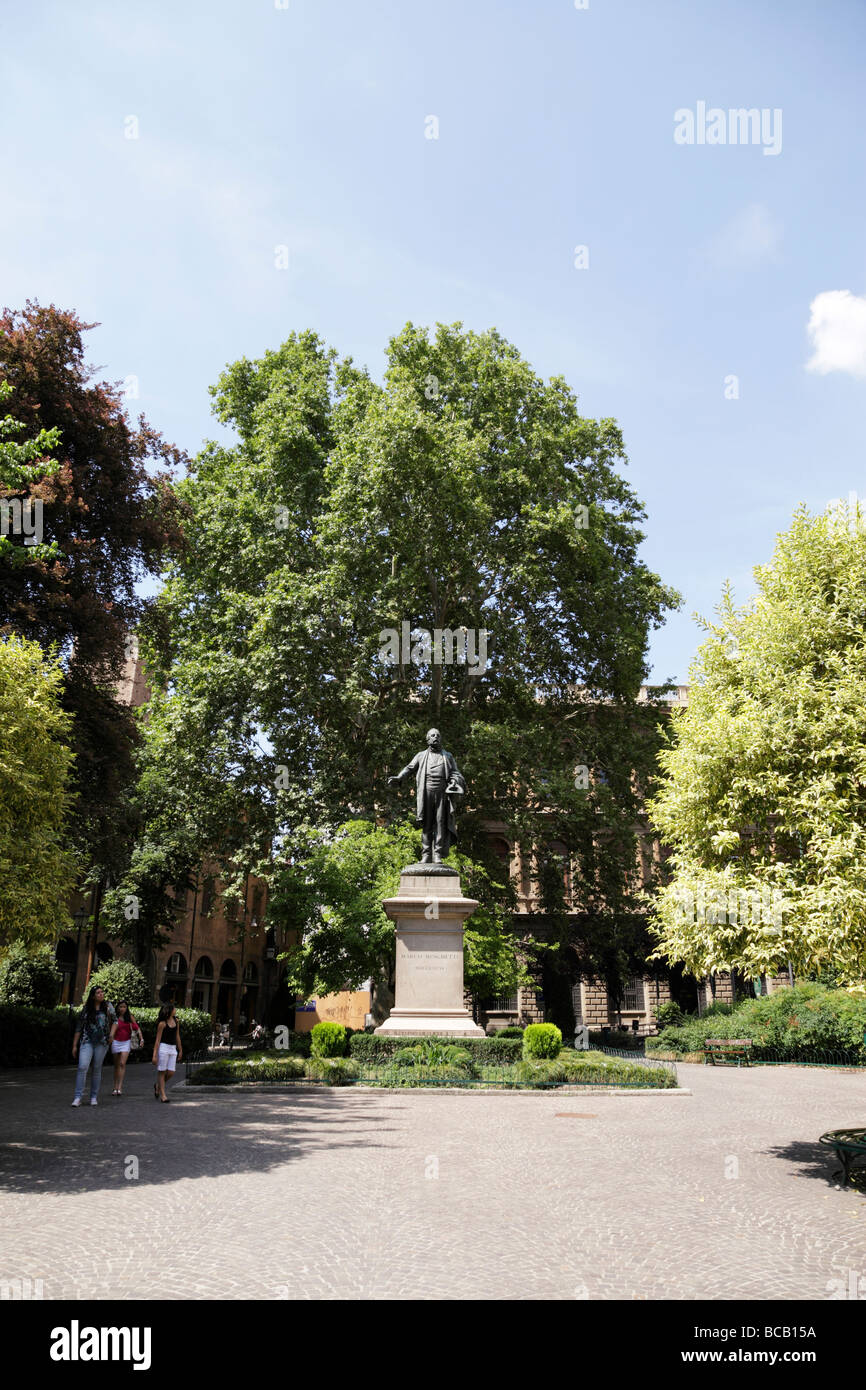 Piazza minghetti de la Via Farini Bologna Italie Banque D'Images