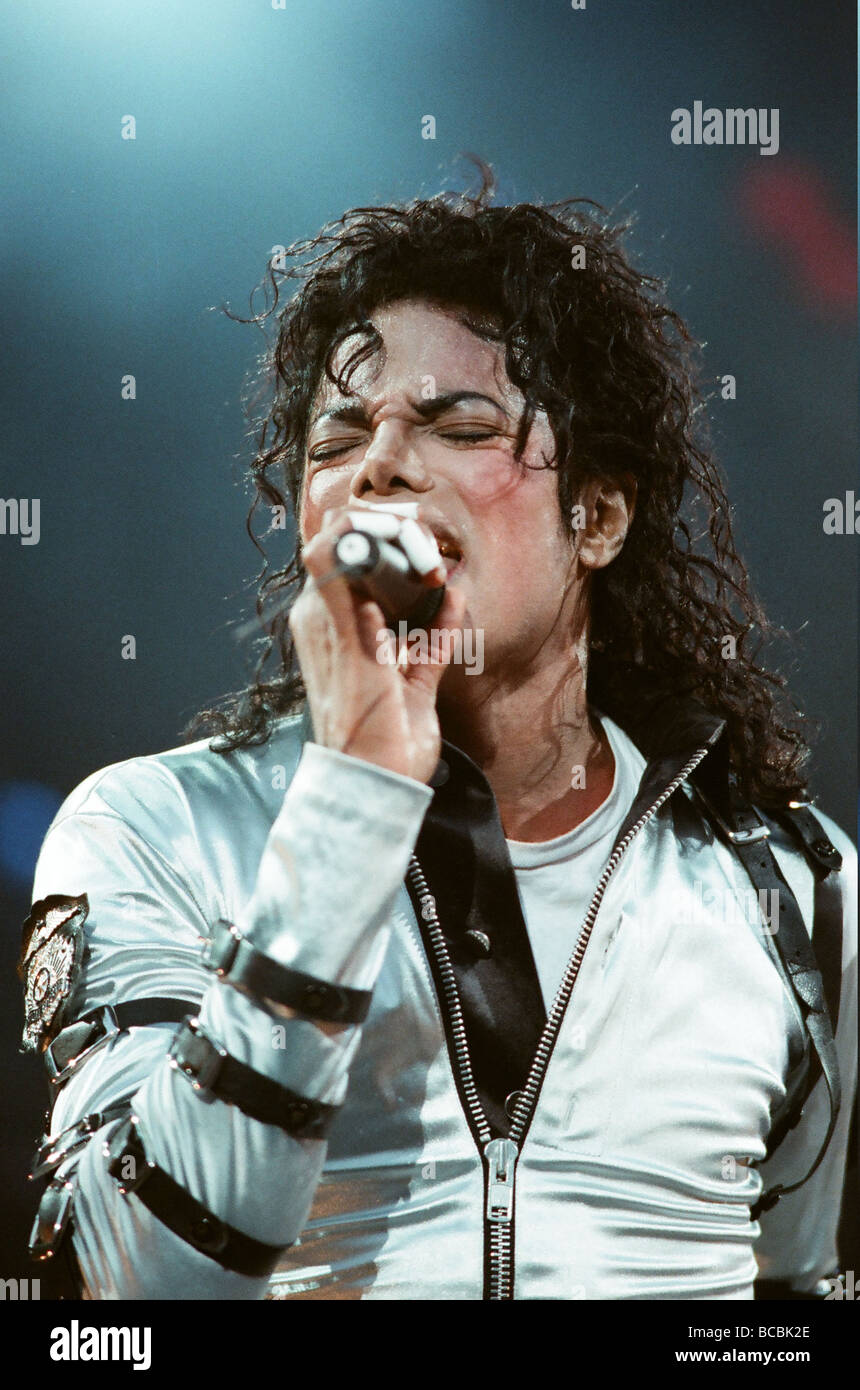 Michael Jackson en concert à Wembley le 15 juillet 1988 Banque D'Images
