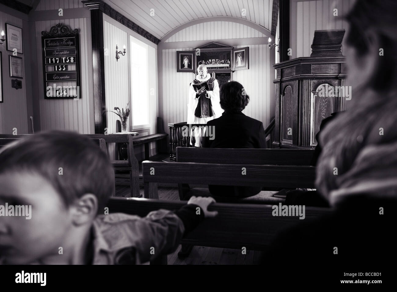 La messe le dimanche de Pâques. Goddalakirkja Skagafjordur eglise Islande. h Banque D'Images