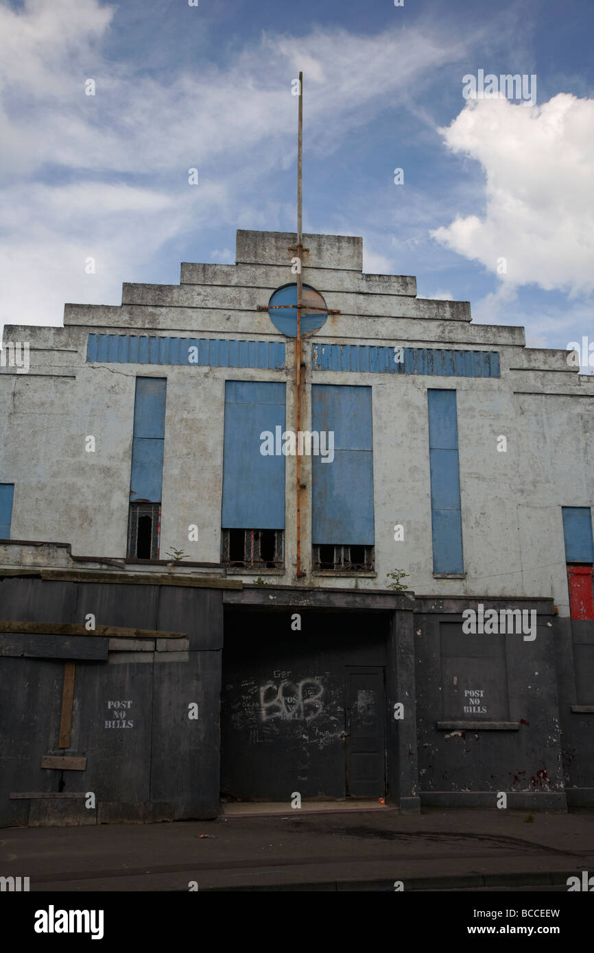Vieux ballymoney abandonded dance hall dans le comté d'Antrim en Irlande du Nord uk Banque D'Images