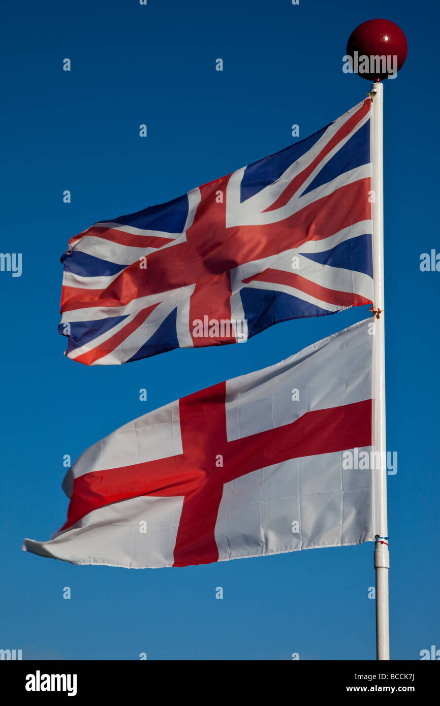 Drapeaux Et Décos Table Angleterre St George – Paquet Fête Foot Euro 2024