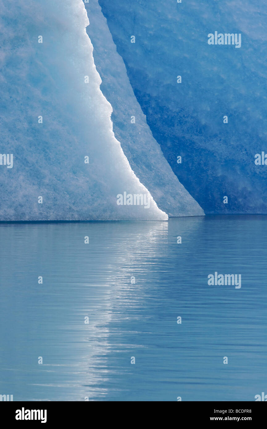 Détail d'un iceberg en Lago Argentino, Patagonie. Banque D'Images