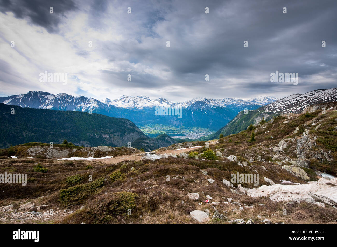 Vue panoramique de belalp wallis suisse sur un jour gris Banque D'Images