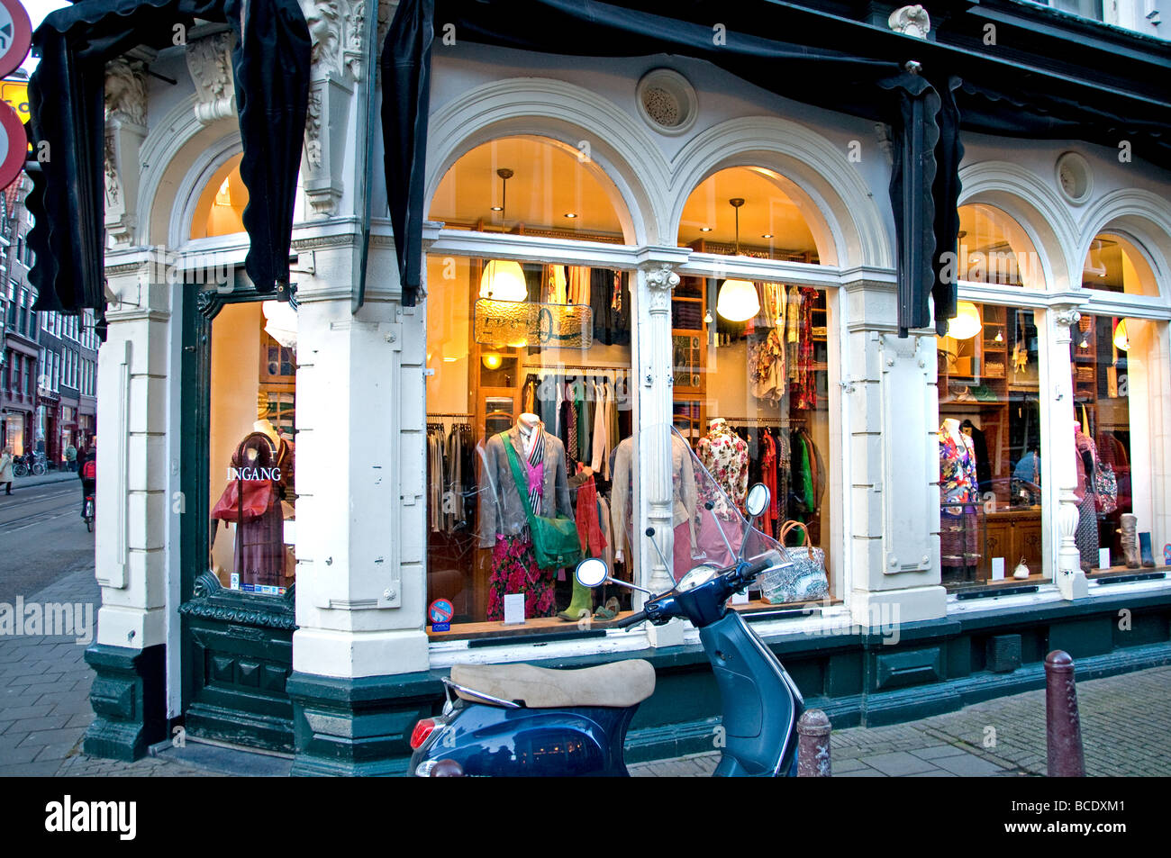 Amsterdam Utrechtse Straat Fashion femme femmes élégant Banque D'Images