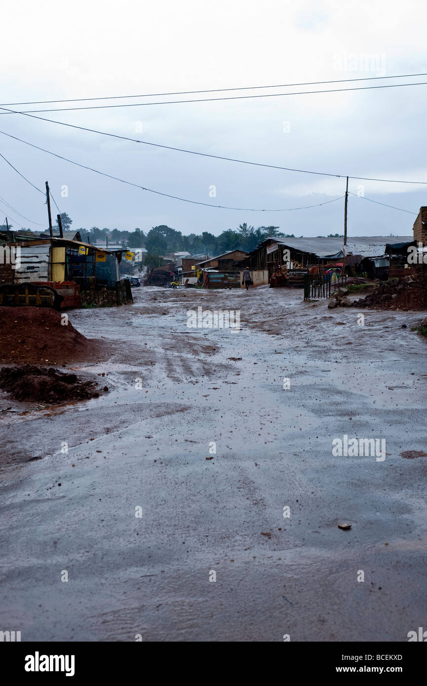 Kamwockya Kampala après la pluie Banque D'Images