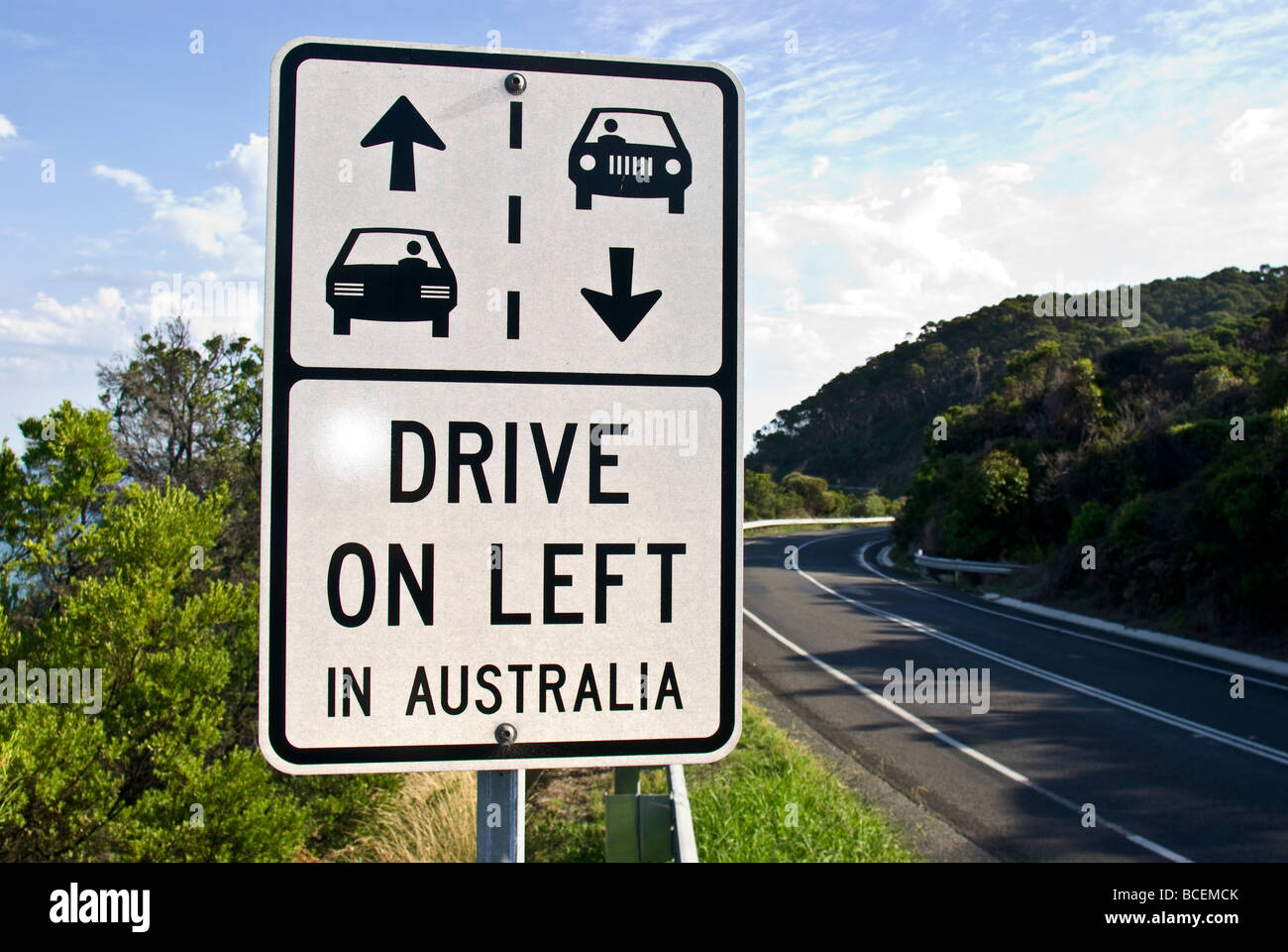 Les pilotes de la signalisation rappelant aux lois de conduite correcte en Australie. Banque D'Images