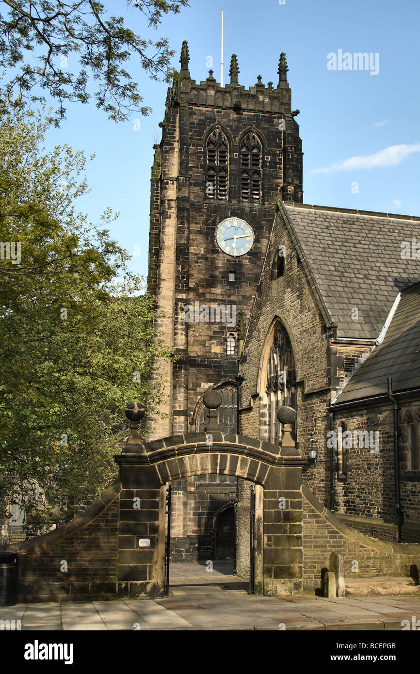L'église paroissiale d'Halifax l'église paroissiale de Saint Jean Baptiste dans le diocèse de Wakefield Banque D'Images