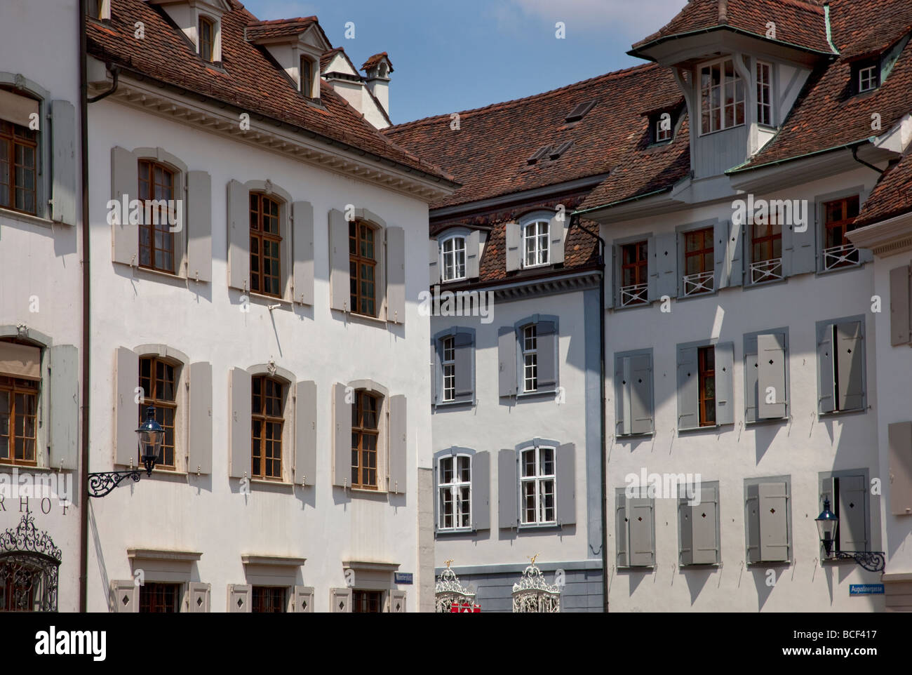 Dans l'architecture ancienne partie historique de ville, Augustinerg, Bâle, Suisse, Europe. Banque D'Images