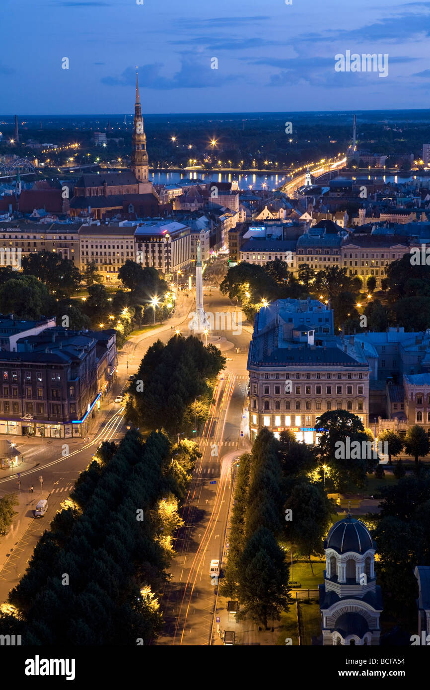 Sur les toits de la ville, Riga, Lettonie Banque D'Images