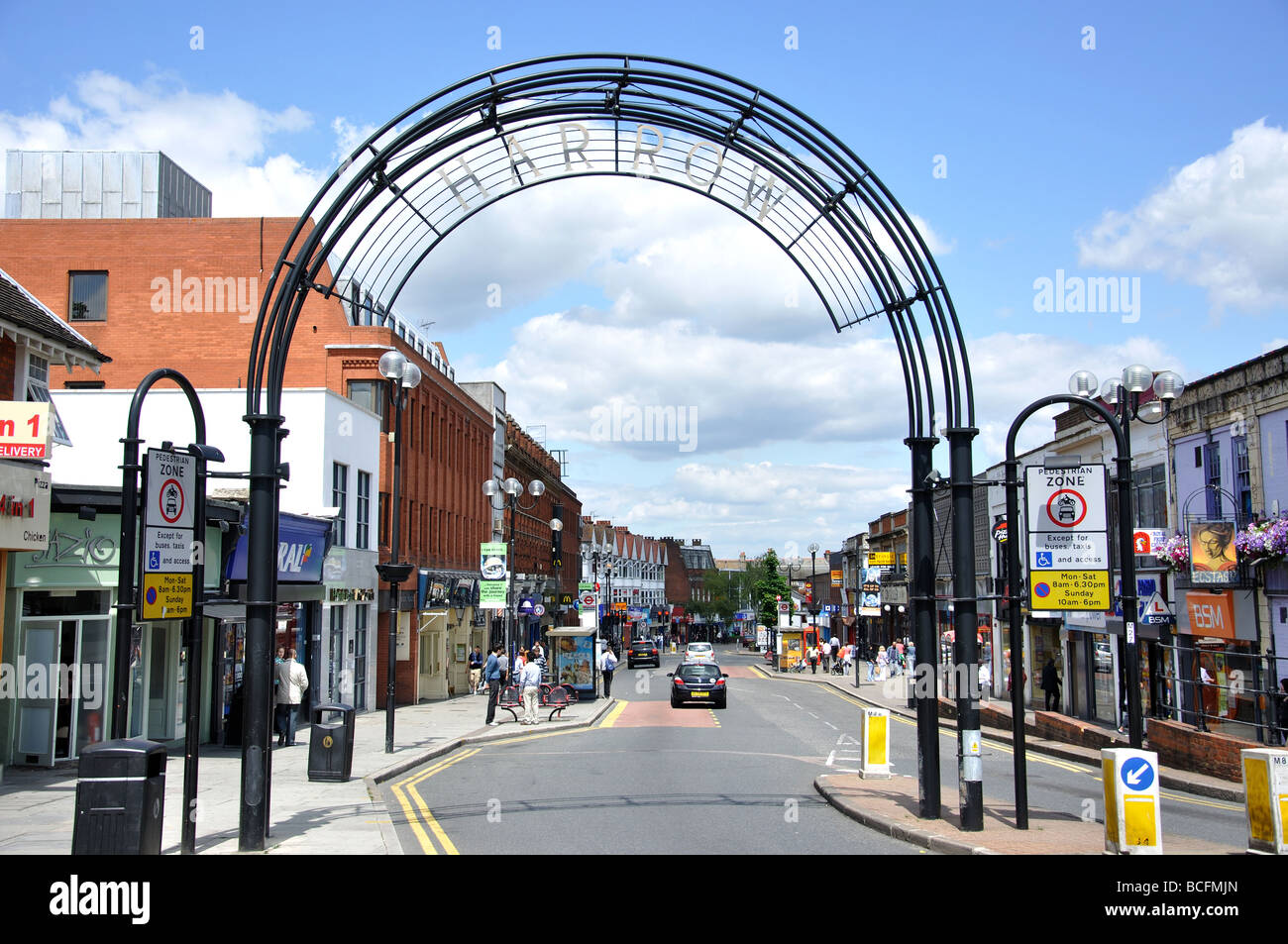 Panneau d'entrée de la ville, Station Road, Harrow, Département de Harrow, Greater London, Angleterre, Royaume-Uni Banque D'Images