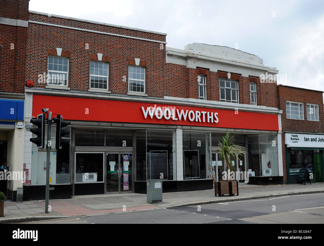 Fermé Woolworths magasin à Shoreham par la mer 2009 Banque D'Images