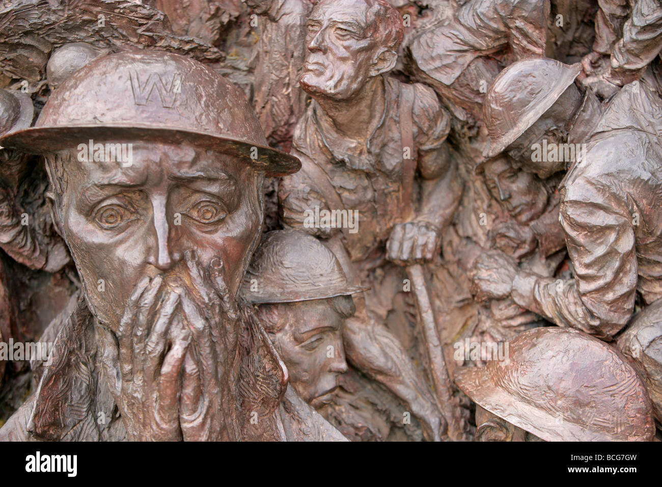 Battle of Britain Memorial situé sur la Southbank, Londres Banque D'Images