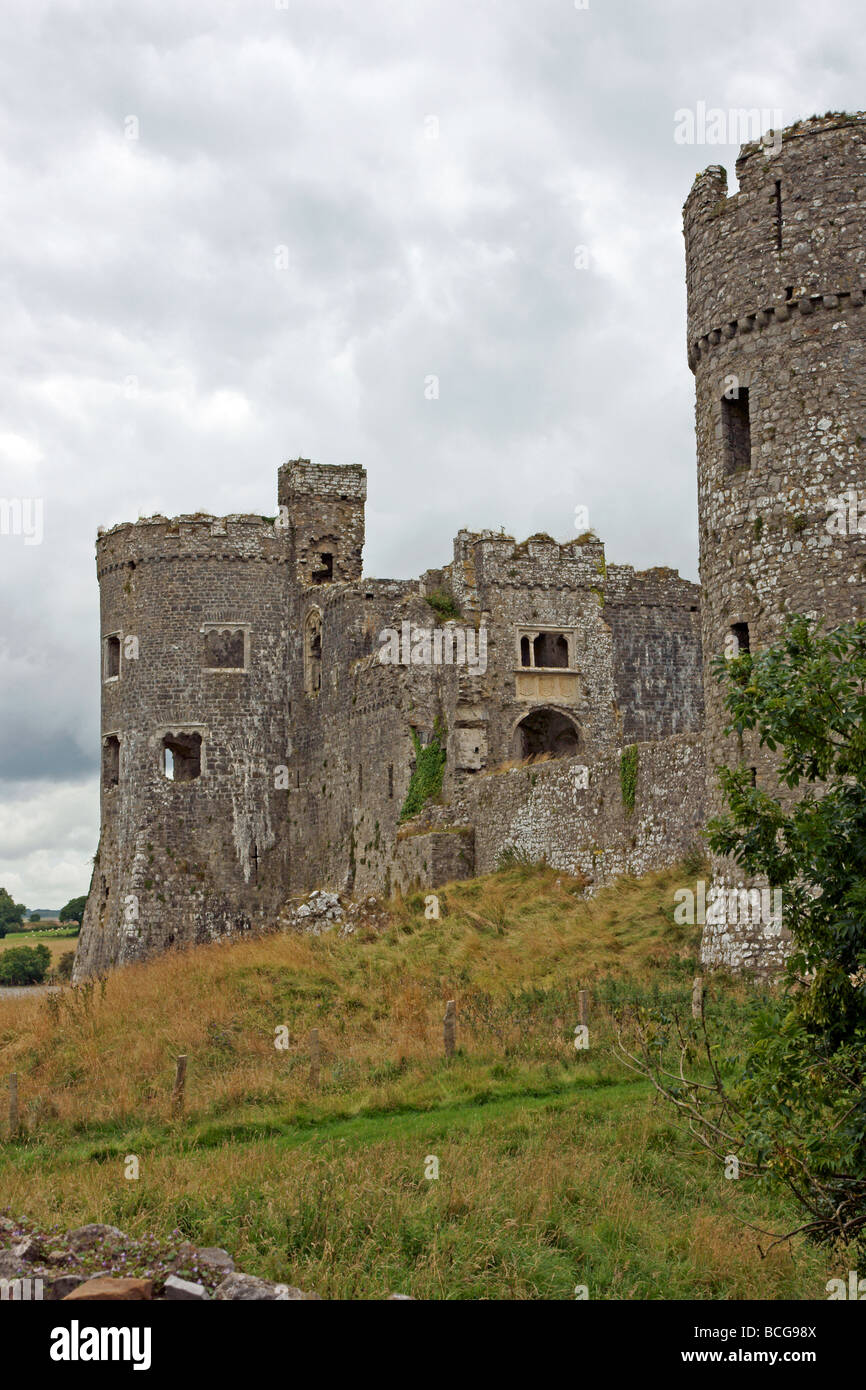 Château de Carew dans l'ouest du pays de Galles Pembrokeshire Banque D'Images