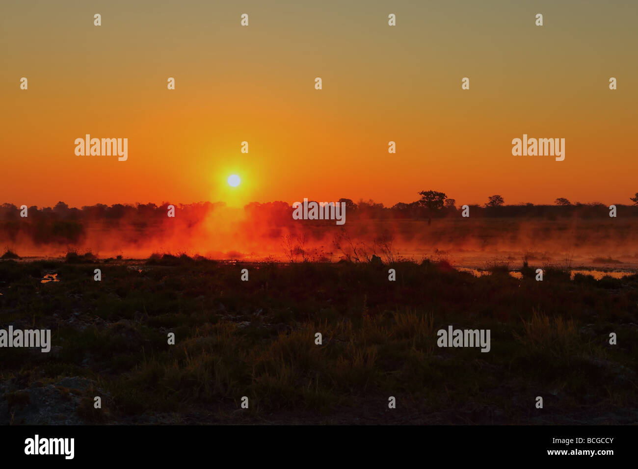 Lever du soleil en Zambie, l'Afrique. Banque D'Images