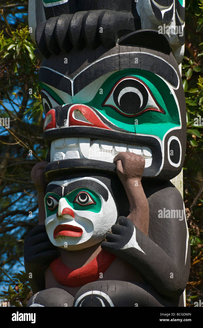 Mâts totémiques dans Stanley Park Vancouver Canada Banque D'Images