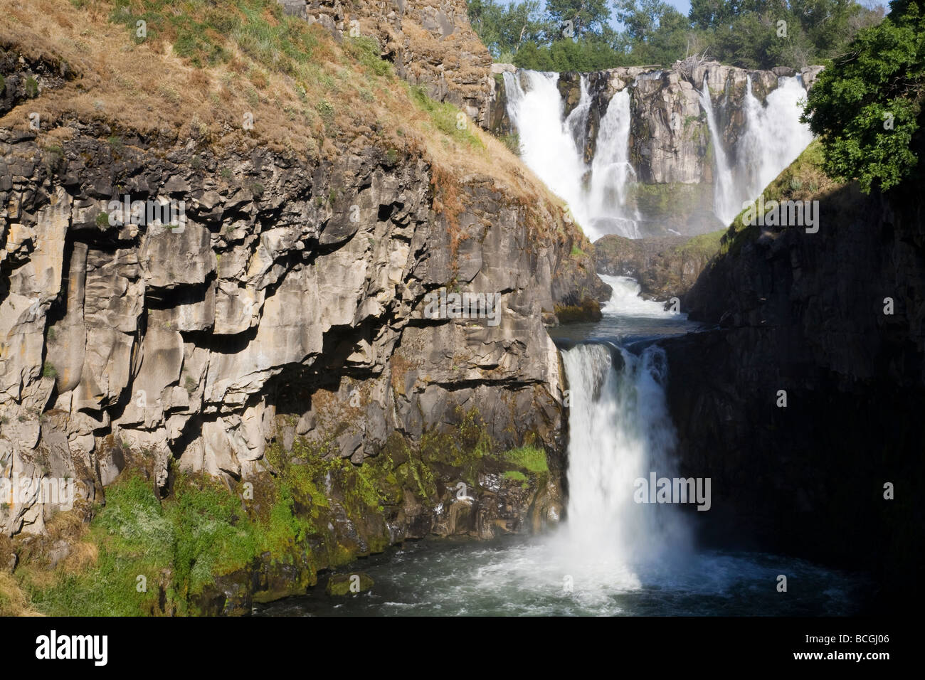 La Rivière Blanche et White River Falls State Park dans le centre de l'Oregon Banque D'Images