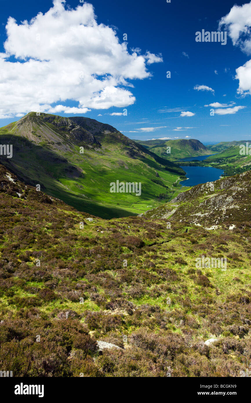 'Gray' Knotts Sommet avec Buttermere 'Crag' et 'Grasmoor en distance, le Lake District' Cumbria England UK Banque D'Images