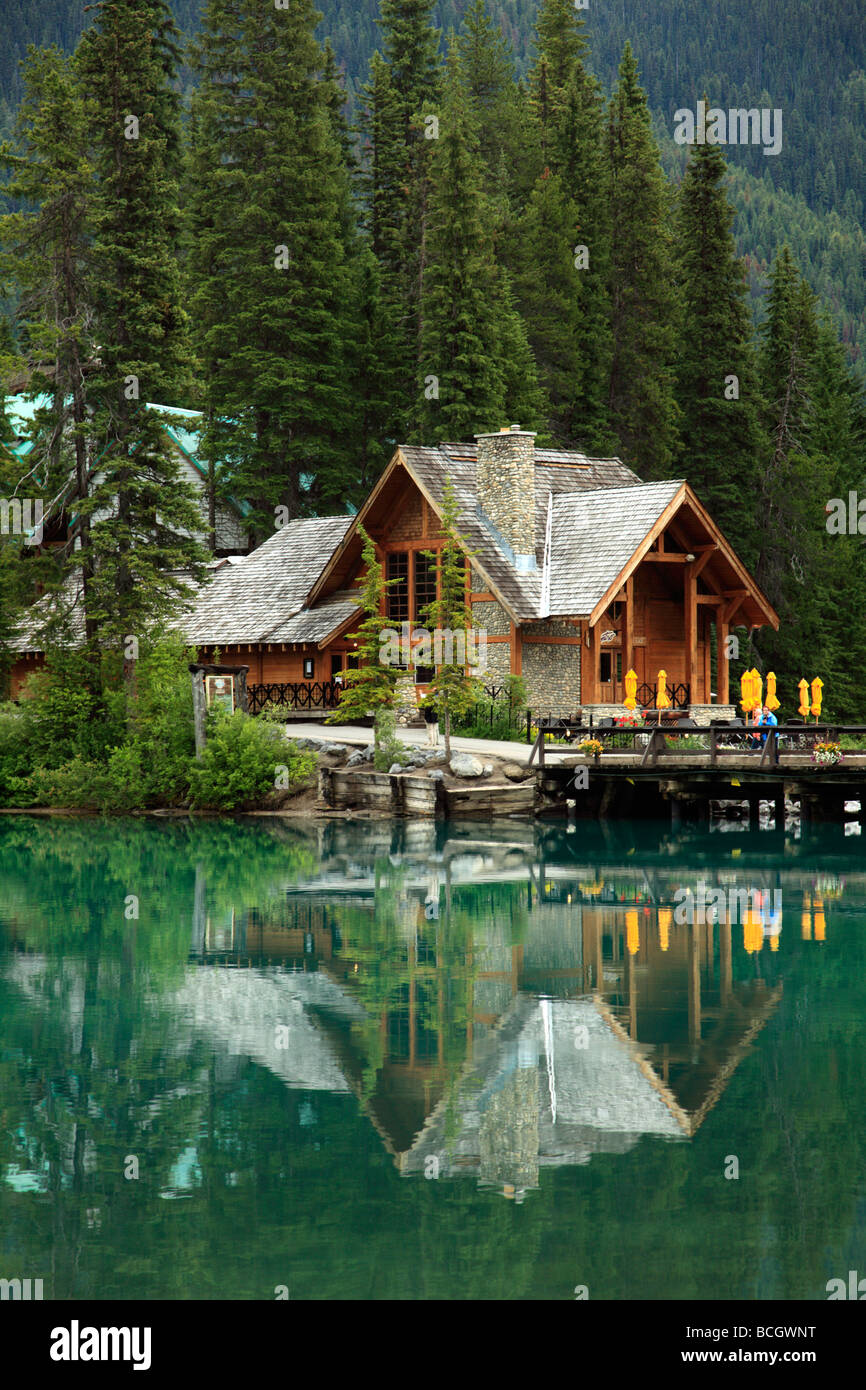 C.-B. Canada Parc national Yoho Emerald Lake Lodge Banque D'Images
