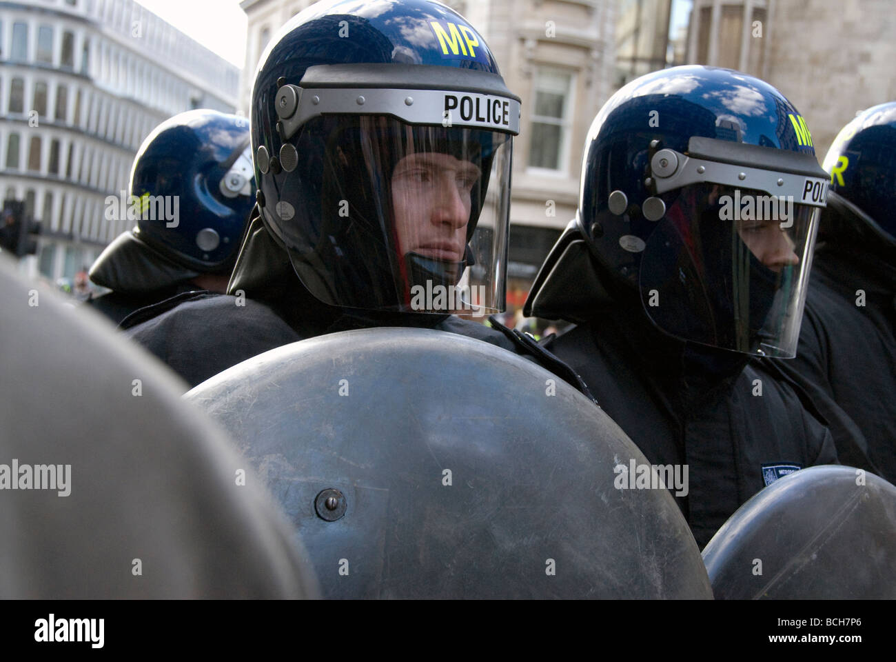 Metropolitan police en tenue de démonstration à Londres Banque D'Images
