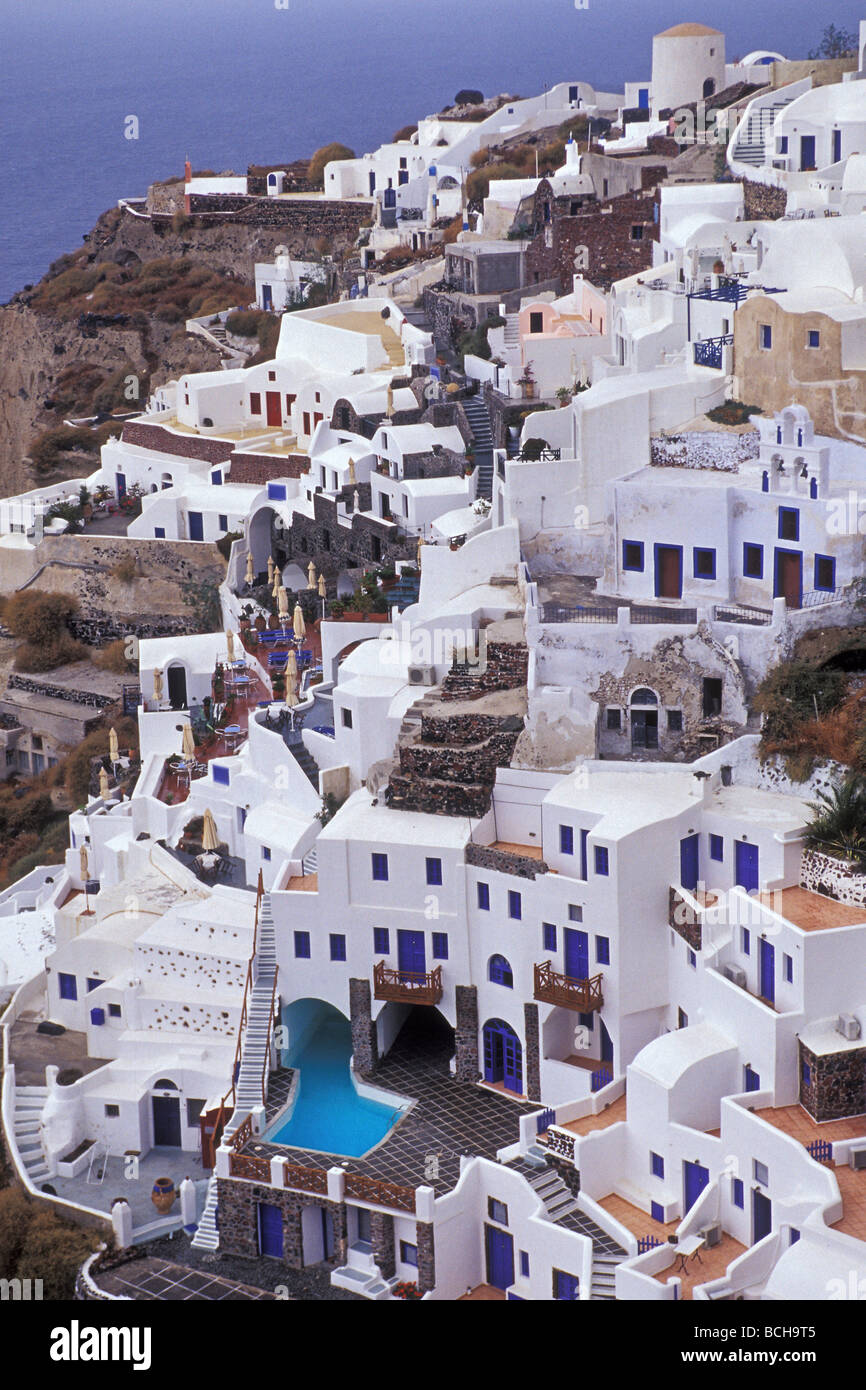 Ruelles à Oia Santorini Cyclades Grèce Mer Egée Banque D'Images