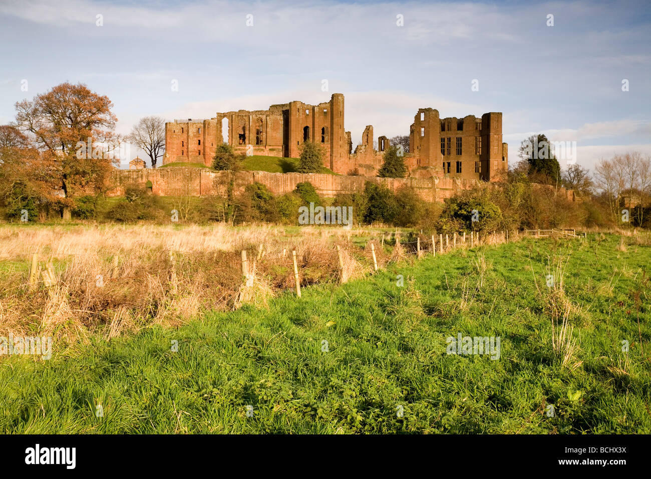 Le château de Kenilworth Warwickshire ancien monument vu de l'ouest Banque D'Images