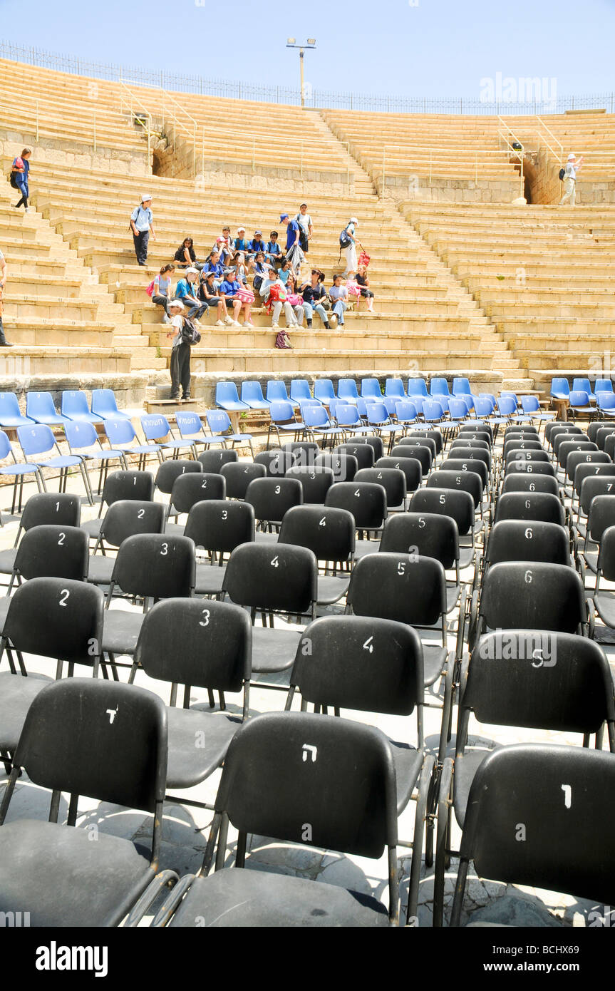 Israël Césarée l'amphithéâtre sur la rive sud actuellement utilisés pour des spectacles en plein air Banque D'Images