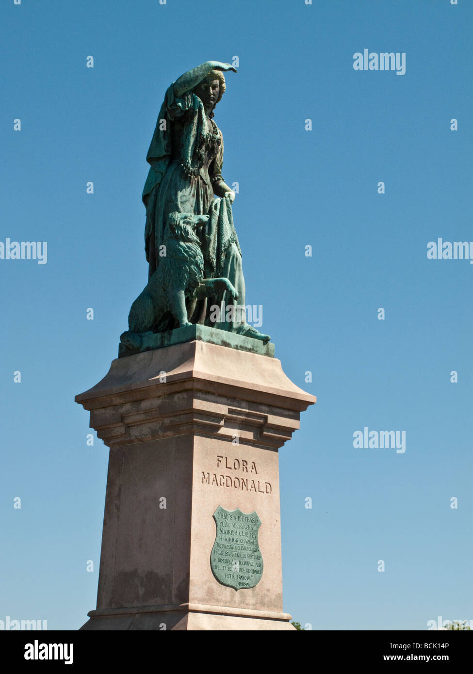 Flora MacDonald statue à Inverness Ecosse UK Scotland UK Château Banque D'Images
